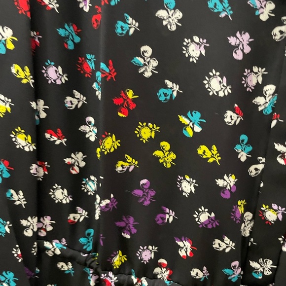 DVF Frey Shirtail Hem Dress in Mini Floral Print - Picture 2 of 3